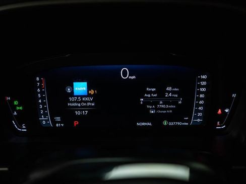 Used 2023 Honda Pilot Elite image 18