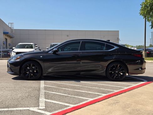 Used 2024 Lexus ES 350 F Sport w/ Accessory Package (Z2) FWD image 6