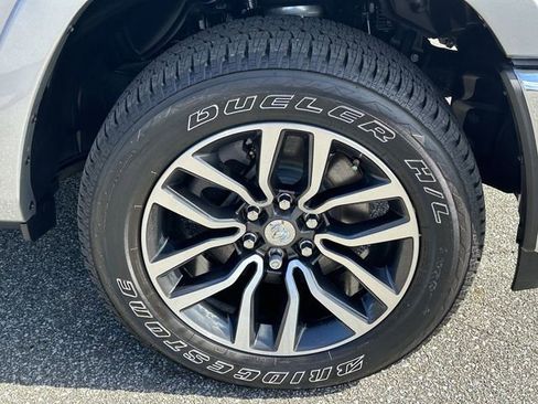 New 2025 RAM 1500 Limited image 12