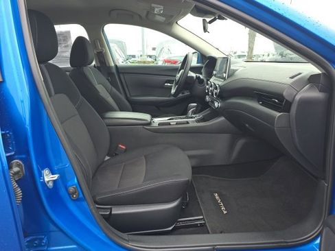 Used 2024 Nissan Sentra SV image 11