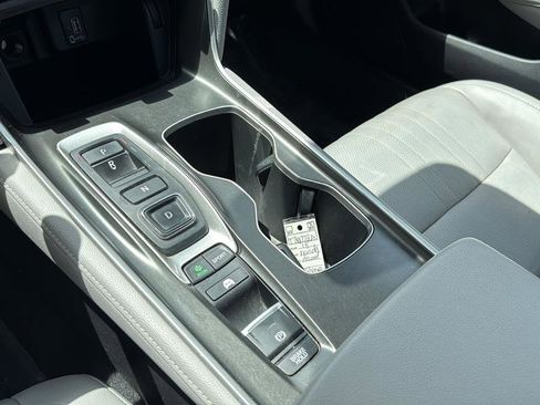 Used 2018 Honda Accord EX-L image 26