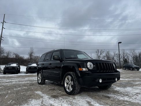 Used 2016 Jeep Patriot Latitude image 7