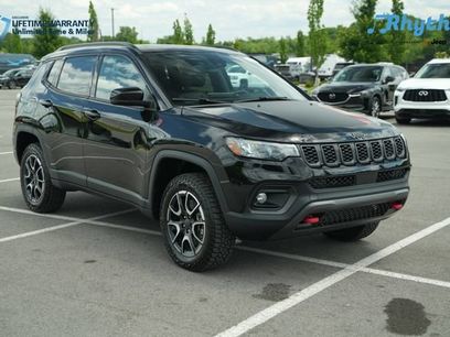 New 2026 Jeep Compass Trailhawk w/ Sun, Sound & Navigation Group