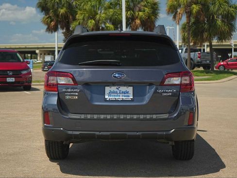 Used 2017 Subaru Outback 3.6R Limited AWD/4WD image 5