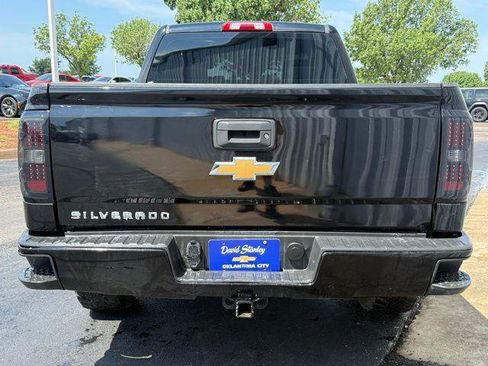 Used 2017 Chevrolet Silverado 1500 LT w/ LPO, Black Pack AWD/4WD image 14