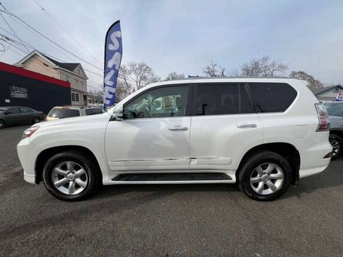 Used 2014 Lexus GX 460 image 4
