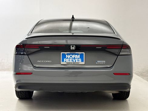 Used 2023 Honda Accord Sport image 8