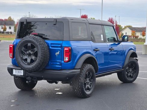Used 2024 Ford Bronco Black Diamond image 11