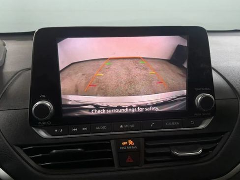 Used 2019 Nissan Altima 2.5 S FWD image 14