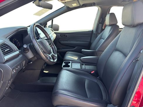 Used 2025 Honda Odyssey Sport-L image 11