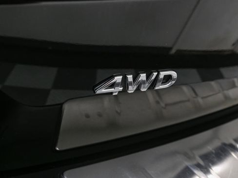 Used 2023 INFINITI QX80 Sensory w/ Cargo Package image 11