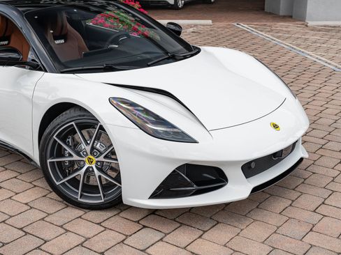 New 2026 Lotus Emira SE RWD image 8