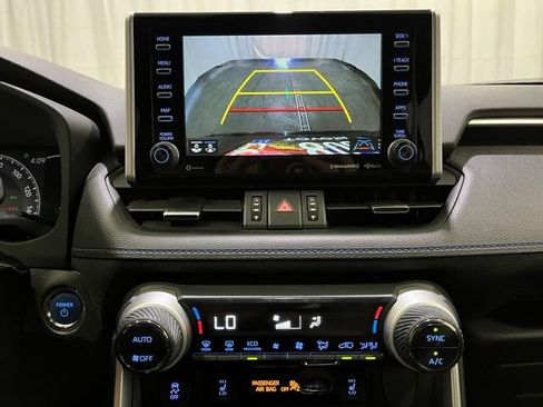 Used 2019 Toyota RAV4 XSE AWD/4WD image 20