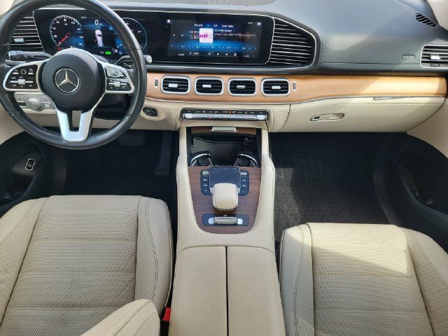 Used 2022 Mercedes-Benz GLS 450 4MATIC image 14