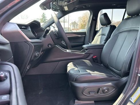 New 2026 Jeep Grand Cherokee Limited AWD/4WD image 30