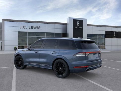 New 2026 Lincoln Aviator Reserve w/ Luxury Package image 5