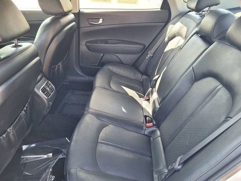 Used 2018 Kia Optima EX w/ Premium Package FWD image 8