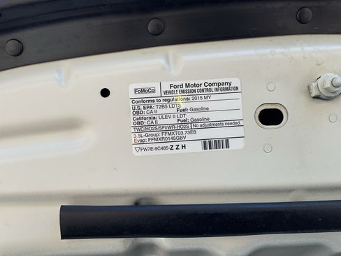 Used 2015 Ford Explorer Limited w/ Equipment Group 302A FWD image 24