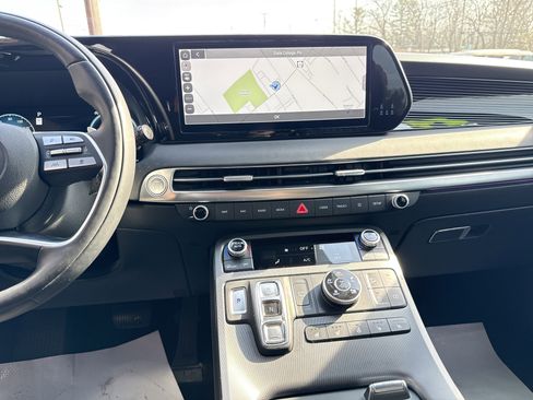 Used 2024 Hyundai Palisade Calligraphy image 25
