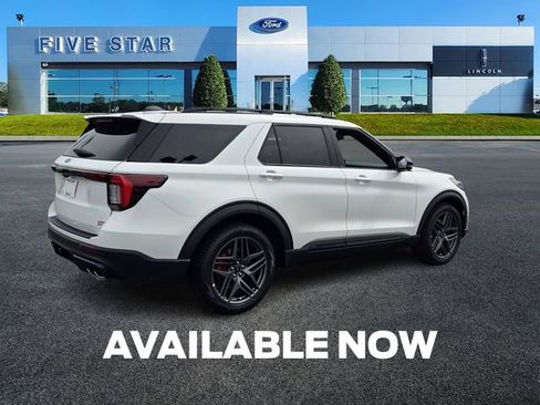 New 2026 Ford Explorer ST image 8