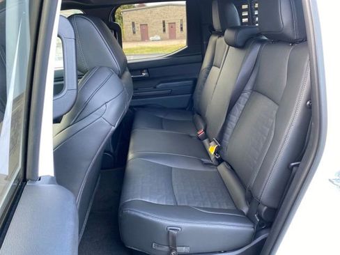 New 2024 Toyota Tacoma TRD Off-Road image 8