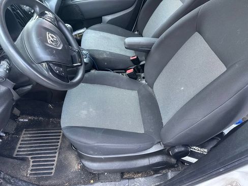 Used 2019 RAM ProMaster City Tradesman FWD image 12