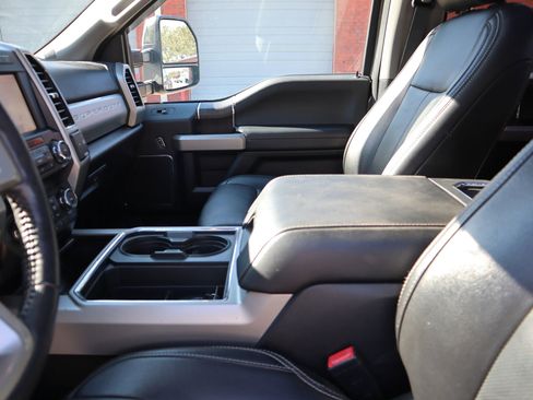 Used 2021 Ford F350 Lariat w/ Lariat Ultimate Package image 24