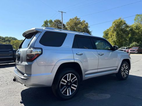 Used 2015 Toyota 4Runner Limited image 5