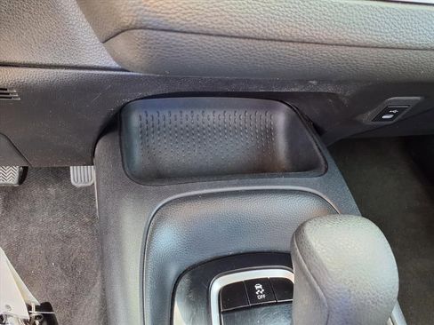 Used 2023 Toyota Corolla LE image 27