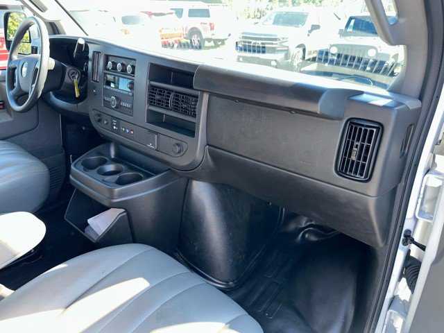 Used 2025 Chevrolet Express 2500 w/ Driver Convenience Package RWD image 28