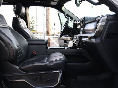 Used 2024 Ford F350 Platinum w/ FX4 Off-Road Package AWD/4WD image 30