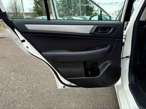 Used 2018 Subaru Legacy 2.5i w/ Alloy Wheel Package image 13