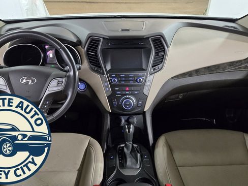 Used 2017 Hyundai Santa Fe Sport 2.0T image 25