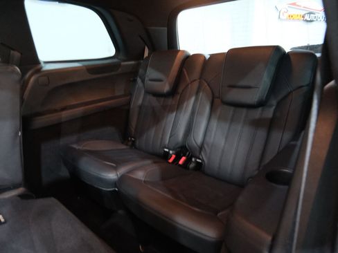 Used 2017 Mercedes-Benz GLS 450 4MATIC w/ Premium Package image 25