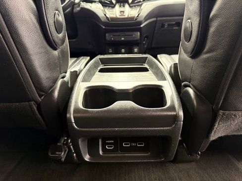 Used 2023 Honda Odyssey Touring image 31