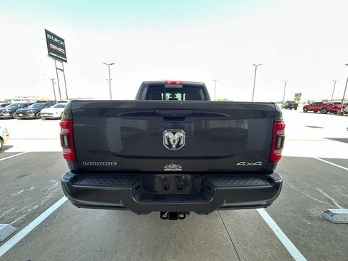 Used 2021 RAM 2500 Laramie AWD/4WD image 3