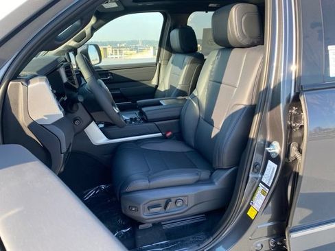 New 2026 Toyota Sequoia Platinum AWD/4WD image 22