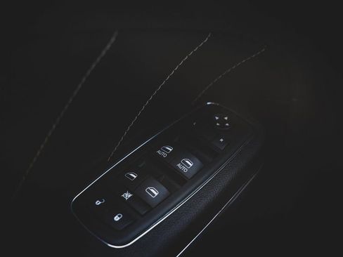 Used 2013 Dodge Charger R/T image 20