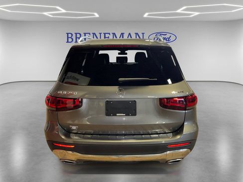 Used 2021 Mercedes-Benz GLB 250 4MATIC image 7
