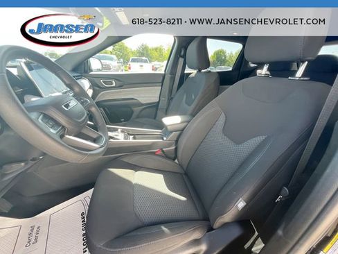Used 2025 Jeep Compass Sport AWD/4WD image 18