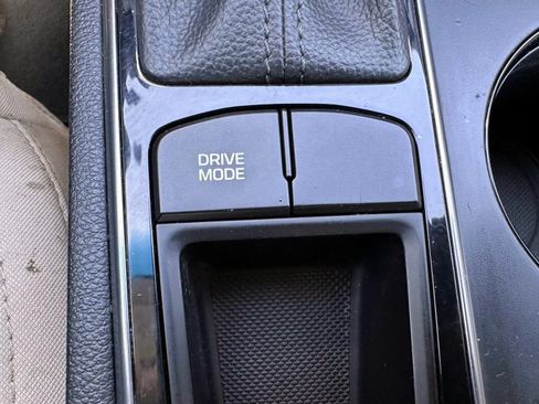 Used 2017 Hyundai Sonata FWD image 25