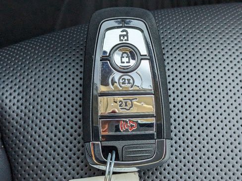 New 2025 Lincoln Aviator Reserve w/ Illumination Package image 32