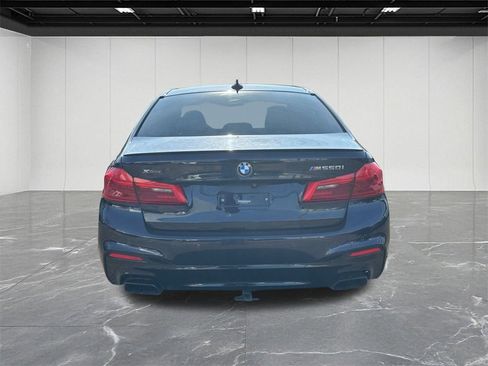 Used 2018 BMW M550i xDrive image 7