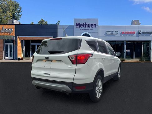 Used 2019 Ford Escape SE AWD/4WD image 2