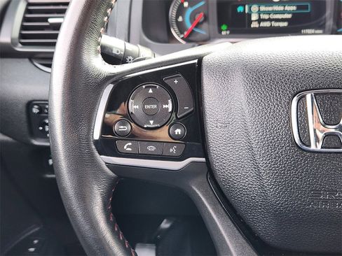 Certified 2020 Honda Pilot Black Edition image 17