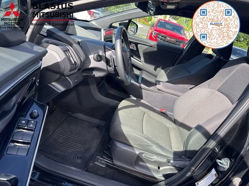 Used 2023 Subaru Solterra AWD image 20