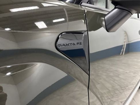 Used 2024 Hyundai Santa Fe Limited image 40