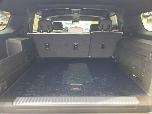 New 2025 GMC Hummer EV 2X AWD/4WD image 99