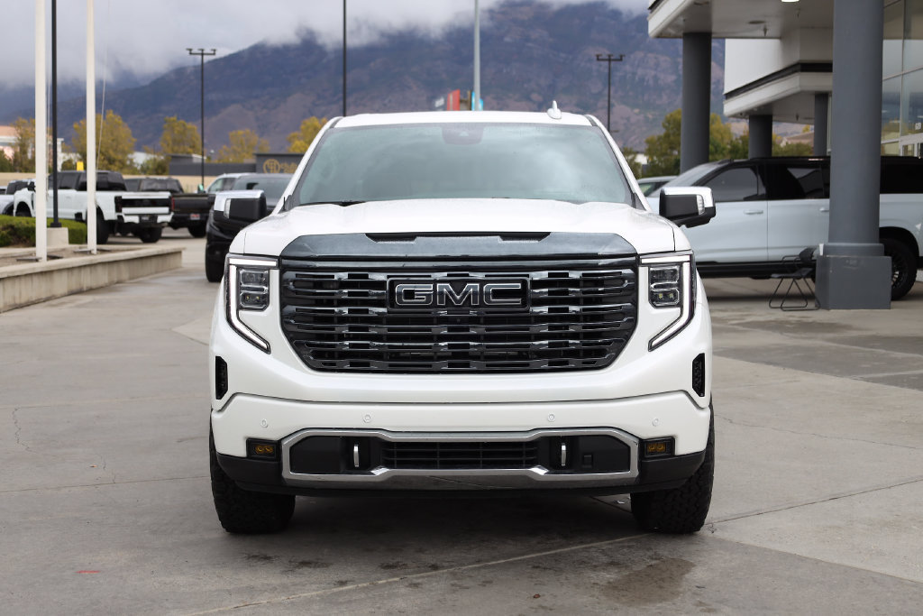 Used 2023 GMC Sierra 1500 Denali Ultimate AWD/4WD image 9
