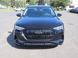 Used 2021 Audi e-tron Premium Plus w/ Premium Plus Package image 2